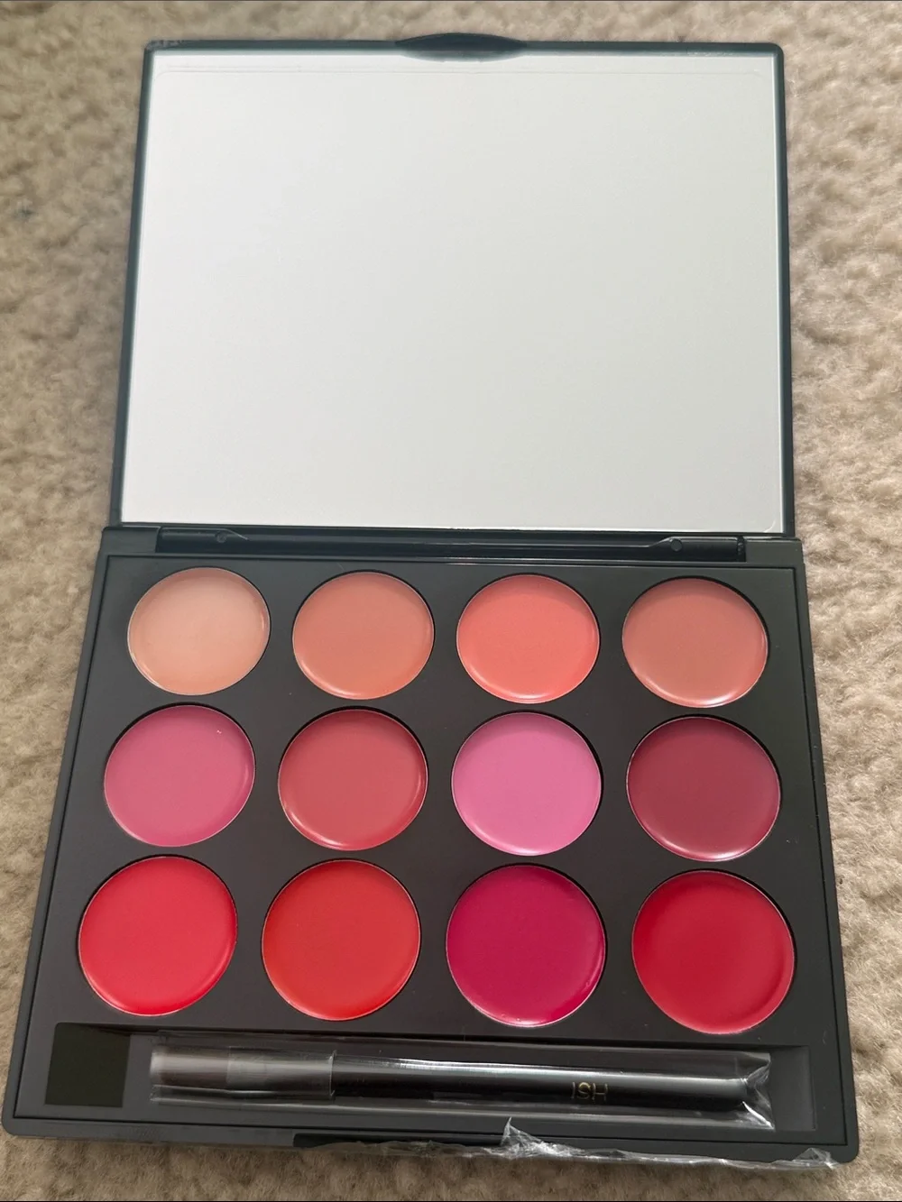 ISH Lip Statement Palette